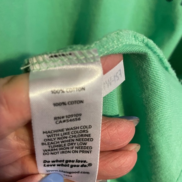 Life Is Good XL Women’s Mint Green Peace Long Sleeve Tee - Picture 3 of 3